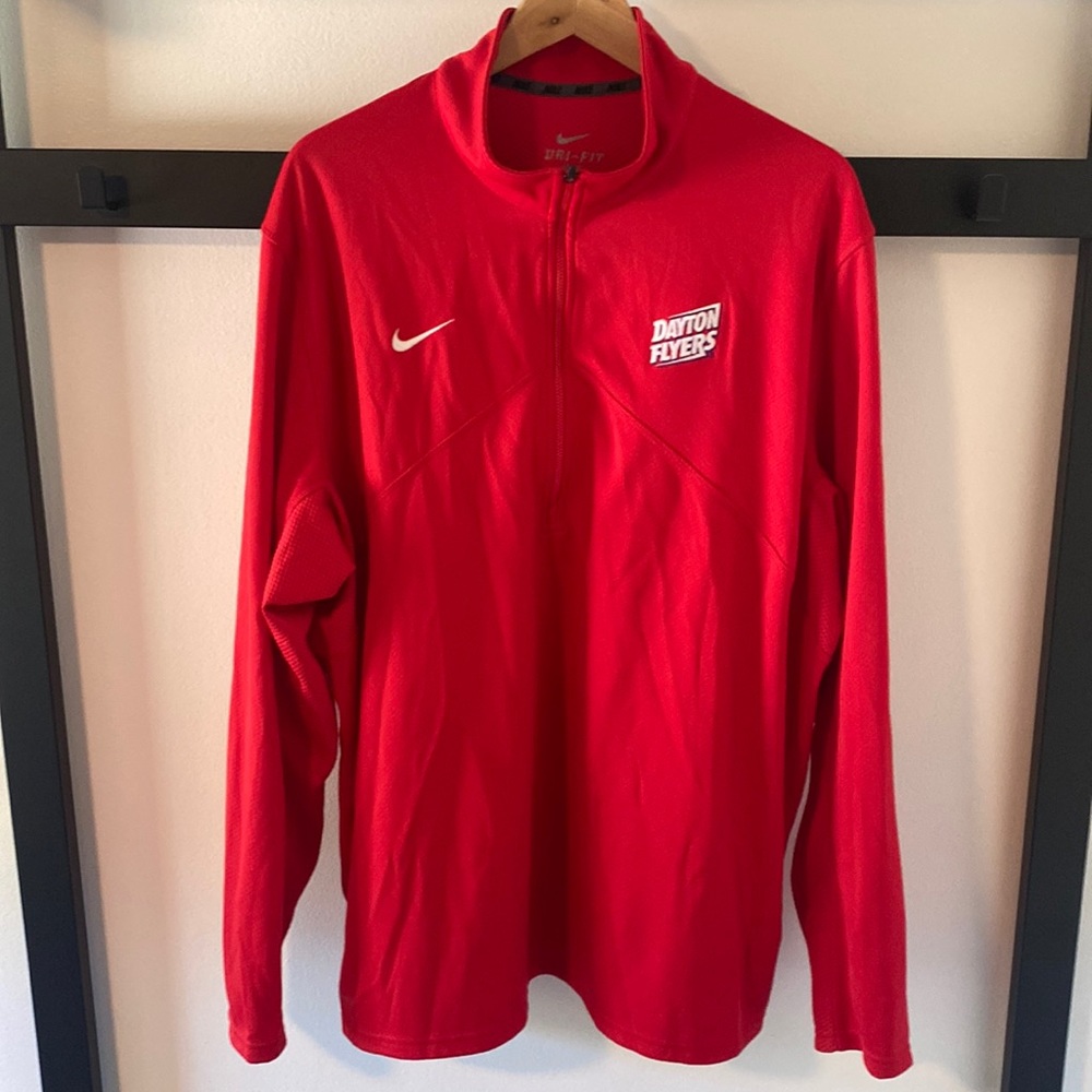 Nike Dayton Flyers Dri-Fit Men's XXL Half Zip Pullover / Dayton Flyers